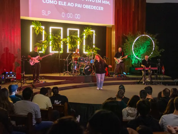 Semana Jovem - Edição anterior 8