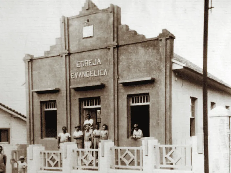 Os primeiros templos